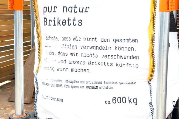 RUF Holzbriketts im Sack