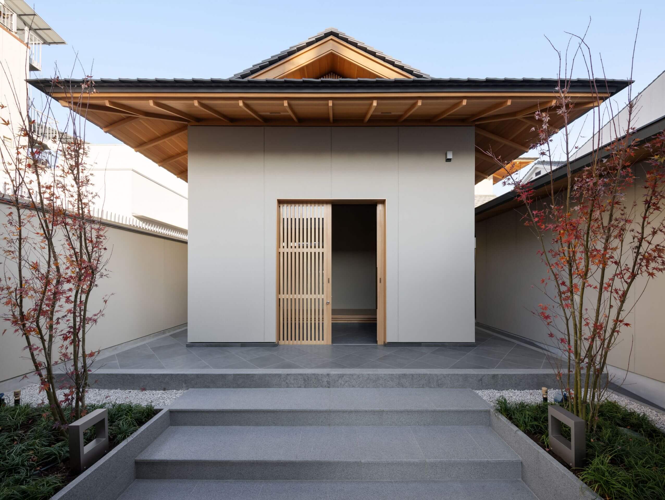 Japanese home with pur natur oak floorboards